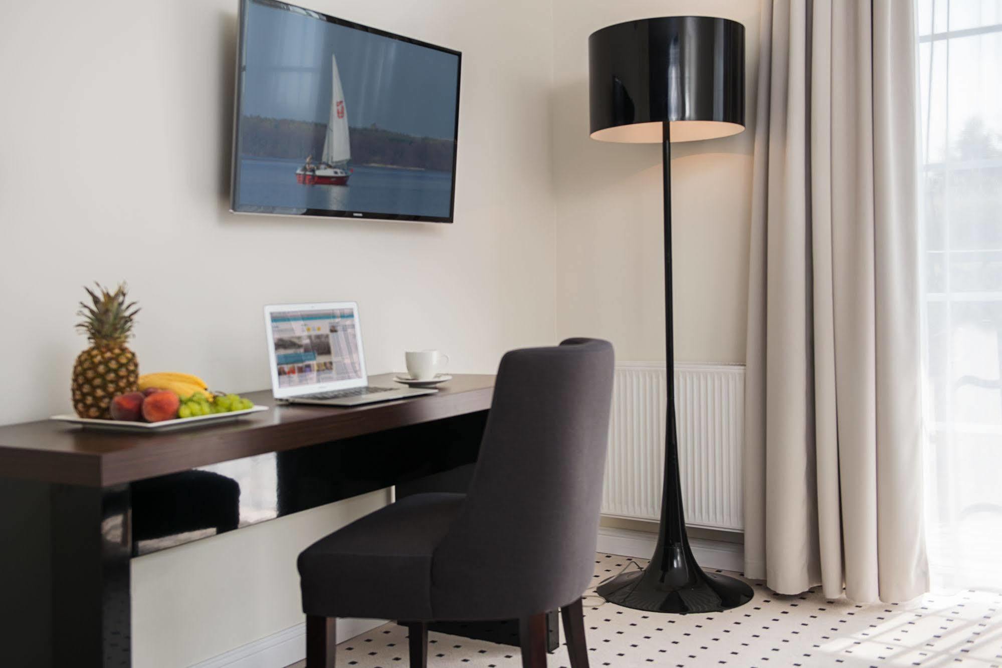 Apartamenty M&M Mikołajki Bagian luar foto